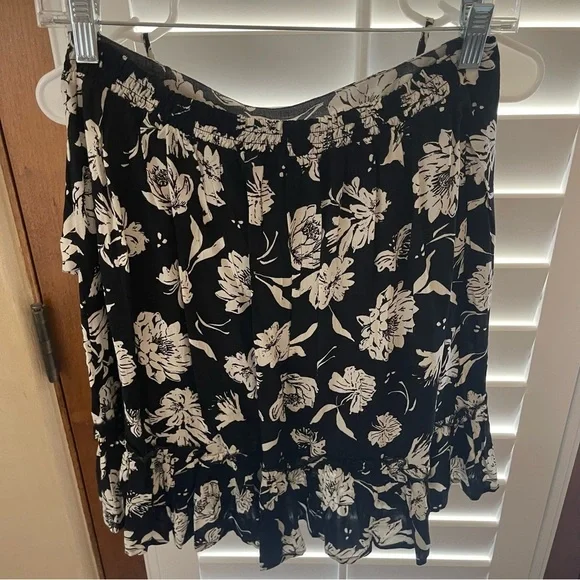 Free People I’ve Got A Feeling Black White Floral Skirt and Top Set, NWT, Small - Picture 7 of 15